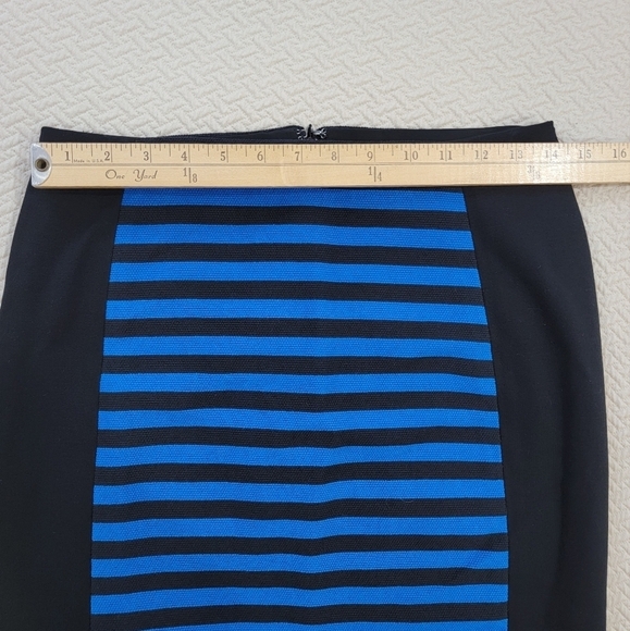 NEW Ann Taylor Black and Blue Striped Skirt Size 4 P - Picture 6 of 13